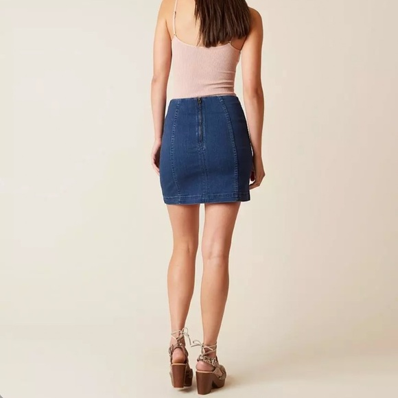 Free People Modern Femme Denim Stretch Skirt (Size: 8) - Picture 5 of 14